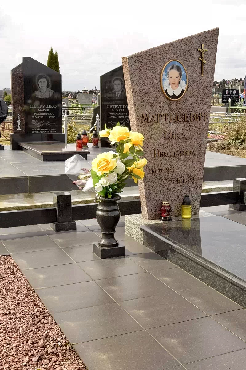 Двойной памятник 2257