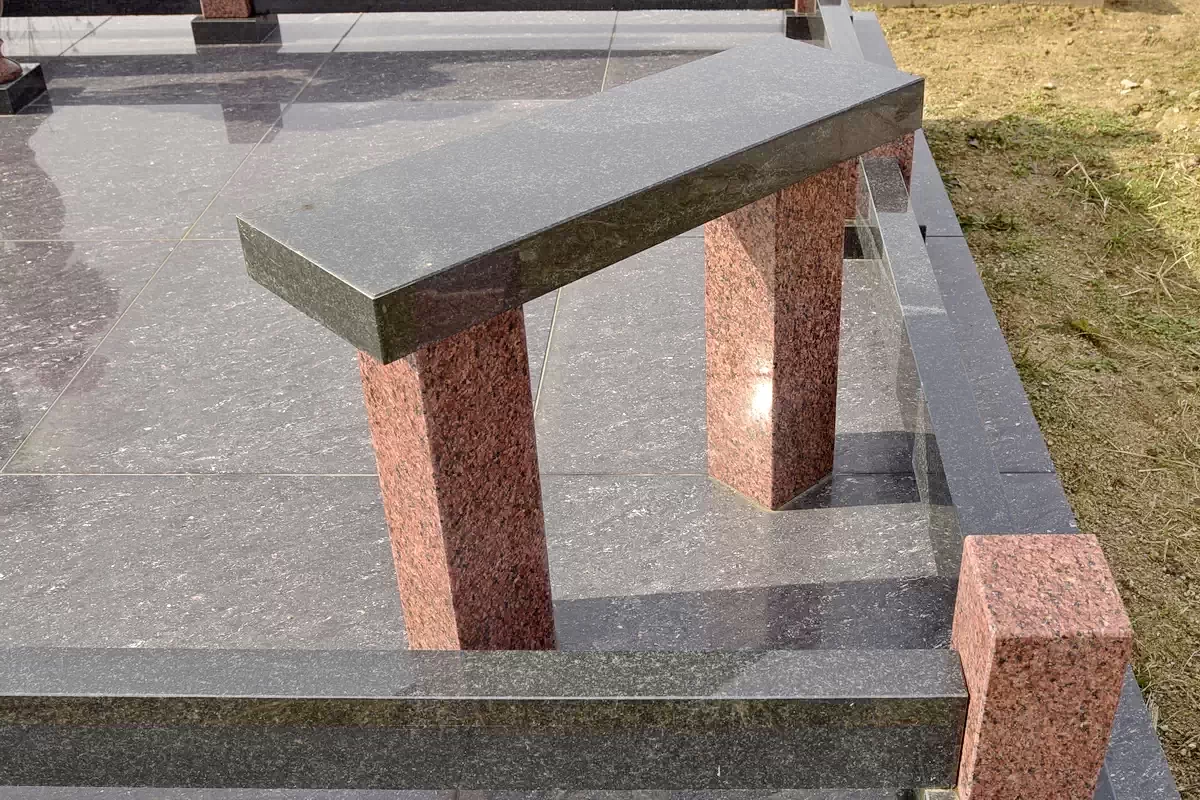 Гранитная ограда для могилы 6120