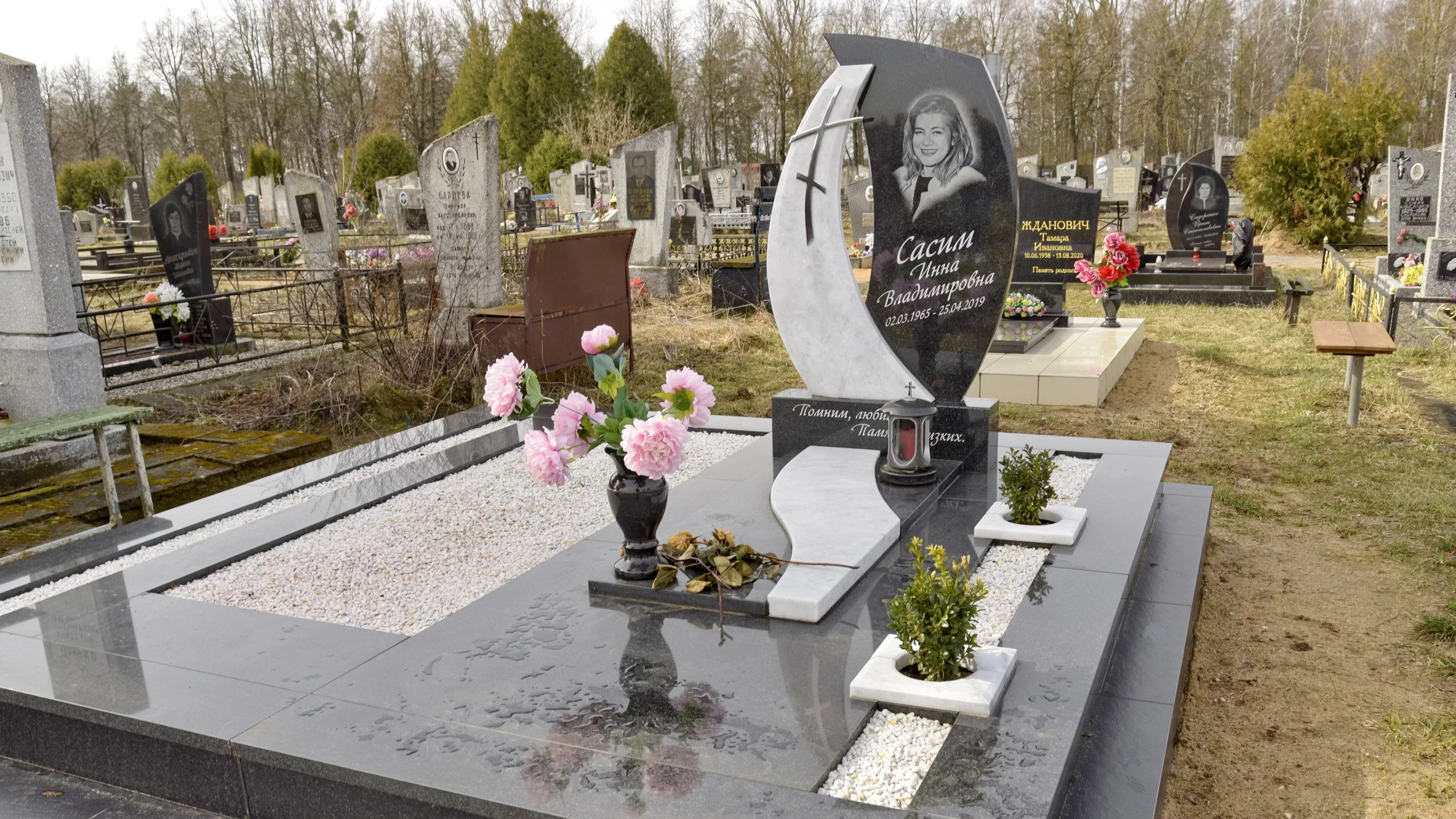 Цены на памятники 21 в Барановичах