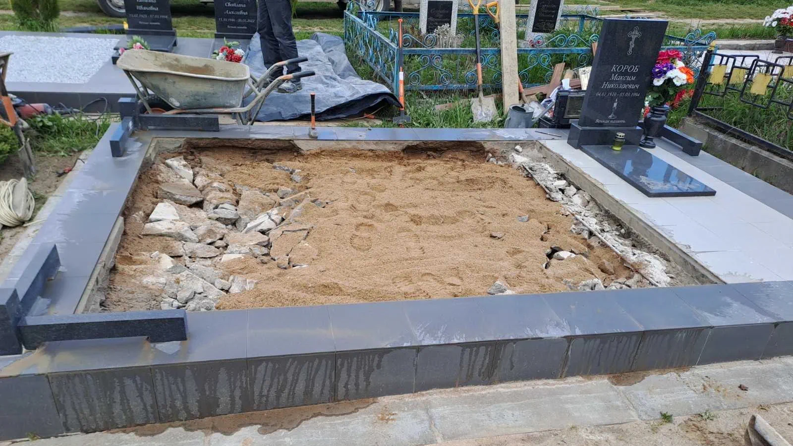 Установка памятников в Барановичах